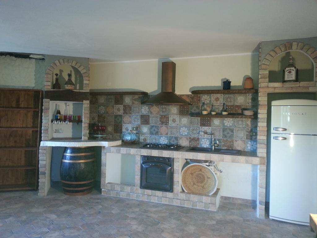 B&B Antica Botte Sassari Exteriör bild